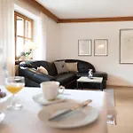 Haus Lesch - Stilvolle Mit Tollem Bergblick In Am Tegernsee Gasthof Kreuth