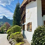 Haus Lesch - Stilvolle Mit Tollem Bergblick In Am Tegernsee 3* Kreuth