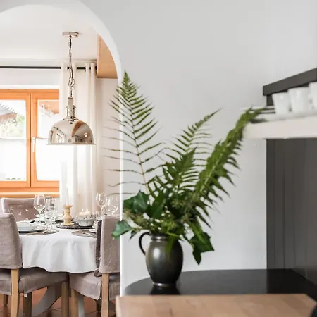 Guest house Haus Lesch - Stilvolle Mit Tollem Bergblick In Am Tegernsee