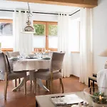 بيت ضيافة Haus Lesch - Stilvolle Mit Tollem Bergblick In Am Tegernsee كريوث