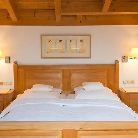 Haus Lesch - Stilvolle Mit Tollem Bergblick In Am Tegernsee Pensión 3*