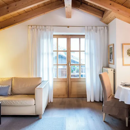Haus Lesch - Stilvolle Mit Tollem Bergblick In Am Tegernsee 3*