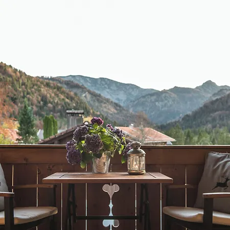 Haus Lesch - Stilvolle Mit Tollem Bergblick In Am Tegernsee