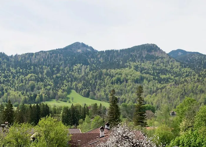 Haus Lesch - Stilvolle Mit Tollem Bergblick In Am Tegernsee